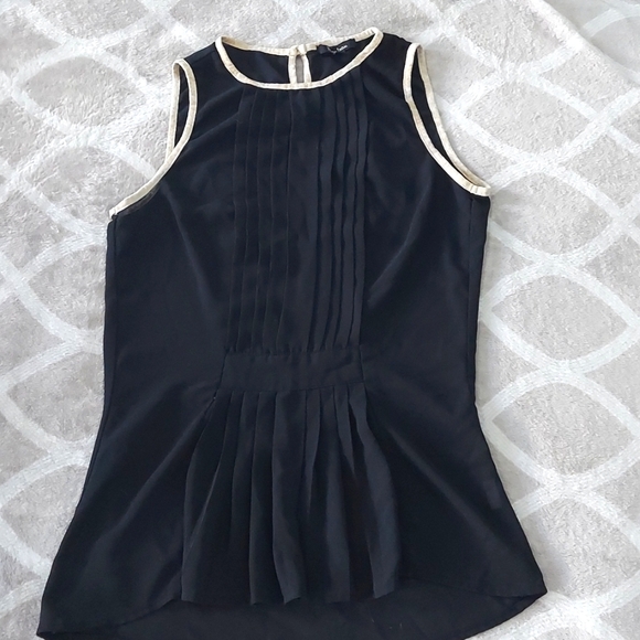 Free w/ the purchase of 2 or more items - Picture 1 of 6